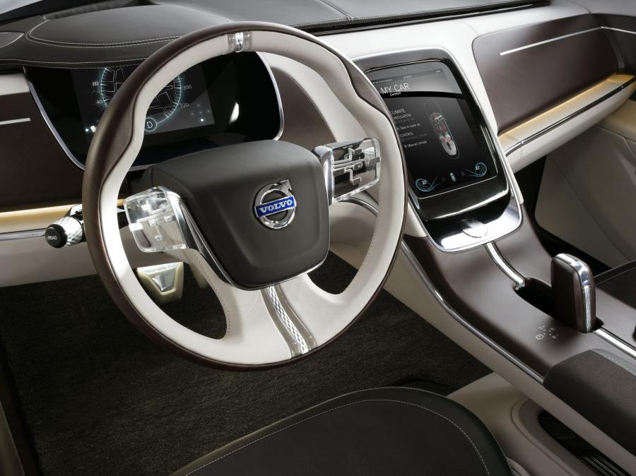 Volvo Concept You 2011 года  (фото 8 из 23)